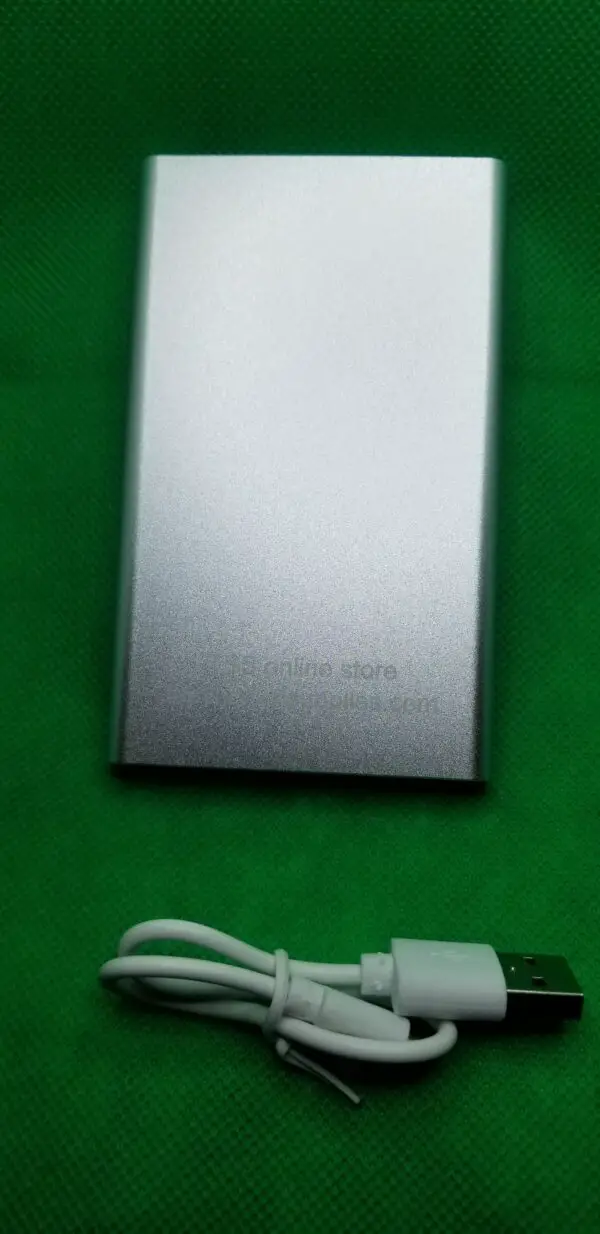Ultra Slim 8800 MAH Portable Power Bank - Image 5