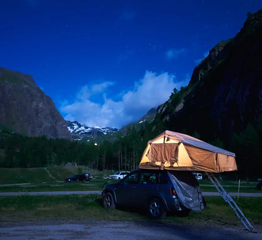5 Reasons You Should Own A Portable Camping Light